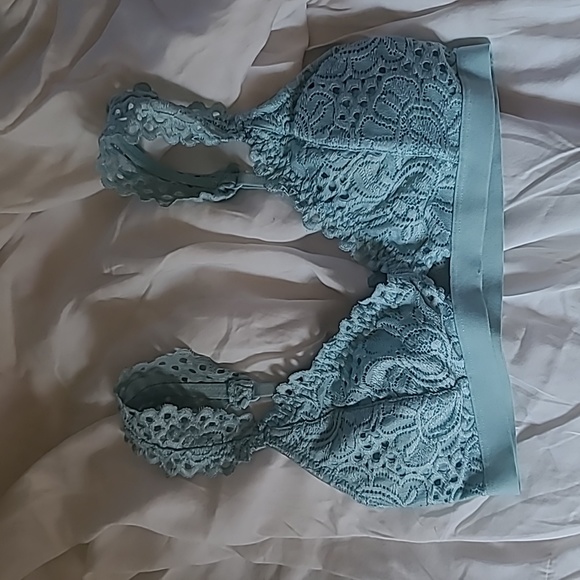 Set of 2 Bralettes - Picture 1 of 3